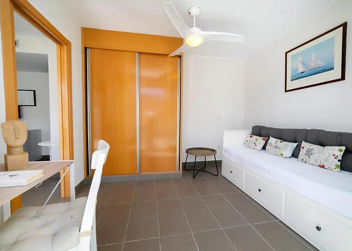 Atico Borumbot 2-2-3-14 *