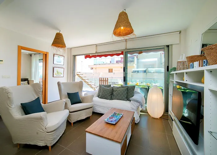 Atico Borumbot 2-2-3-14 아파트 칼페