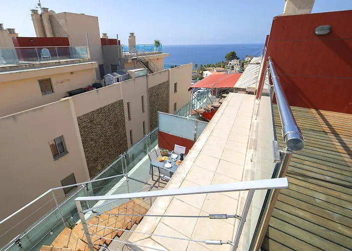 아파트 Atico Borumbot 2-2-3-14